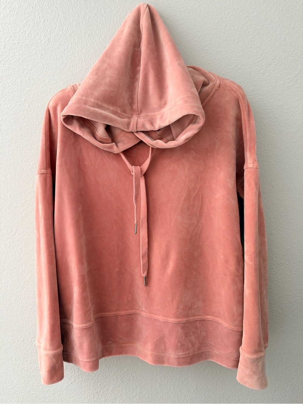HARLOWE AND GRAHAM Women's Dusty Rose Hooded Velour Sweatshirt Pullover $69